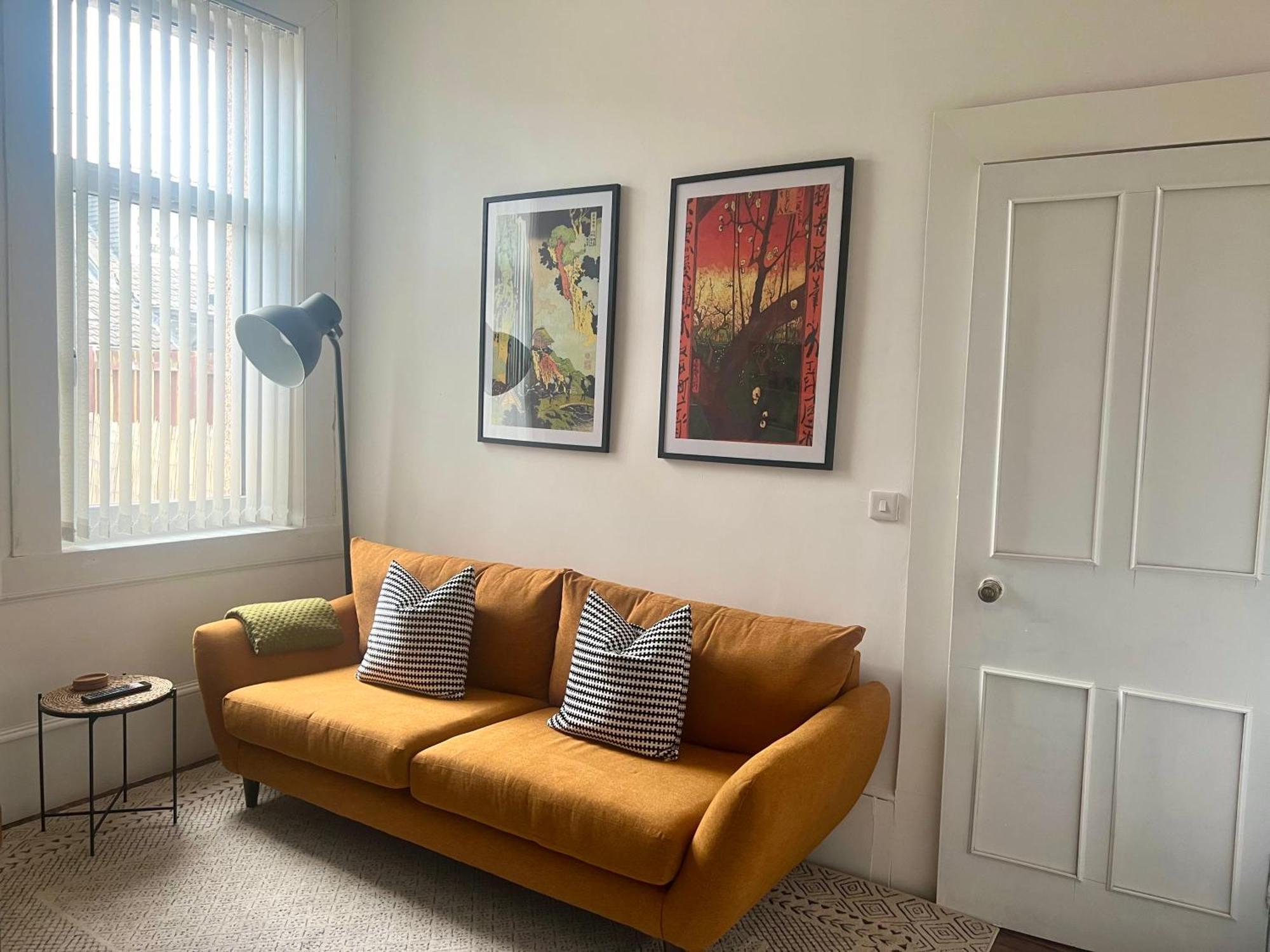 Spacious 3 Bedroom Home In Glasgow - Free Parking Zewnętrze zdjęcie